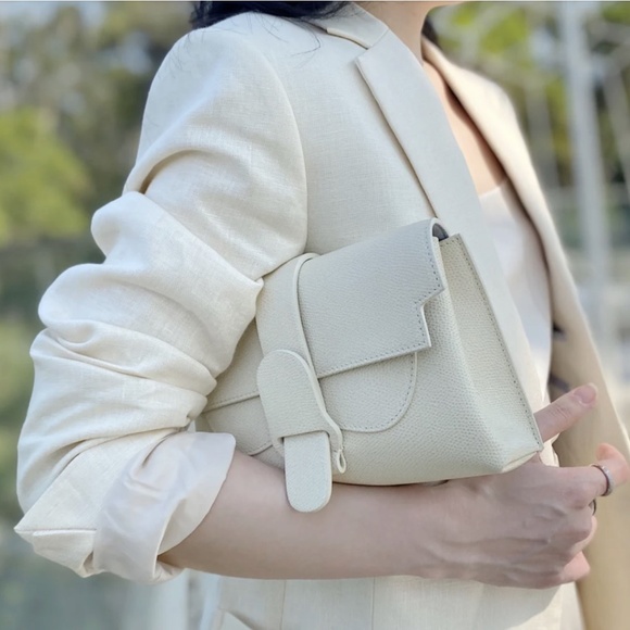 SENREVE Cream Pebble Aria Crossbody Bag NWT - Picture 3 of 9